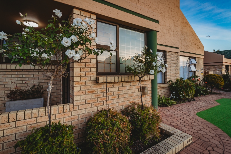 3 Bedroom Property for Sale in Heather Park Western Cape